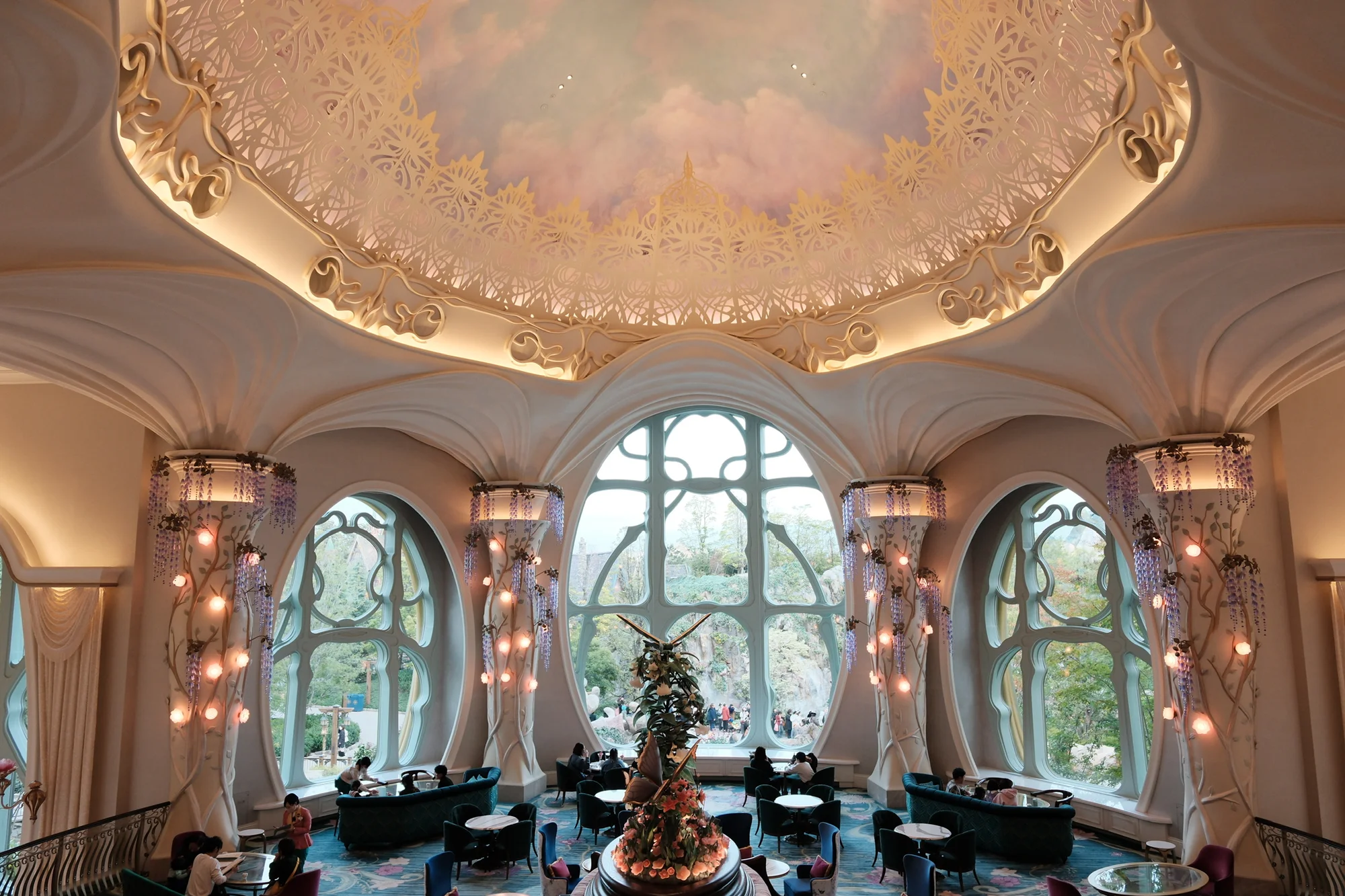 グランパラディ・ラウンジ