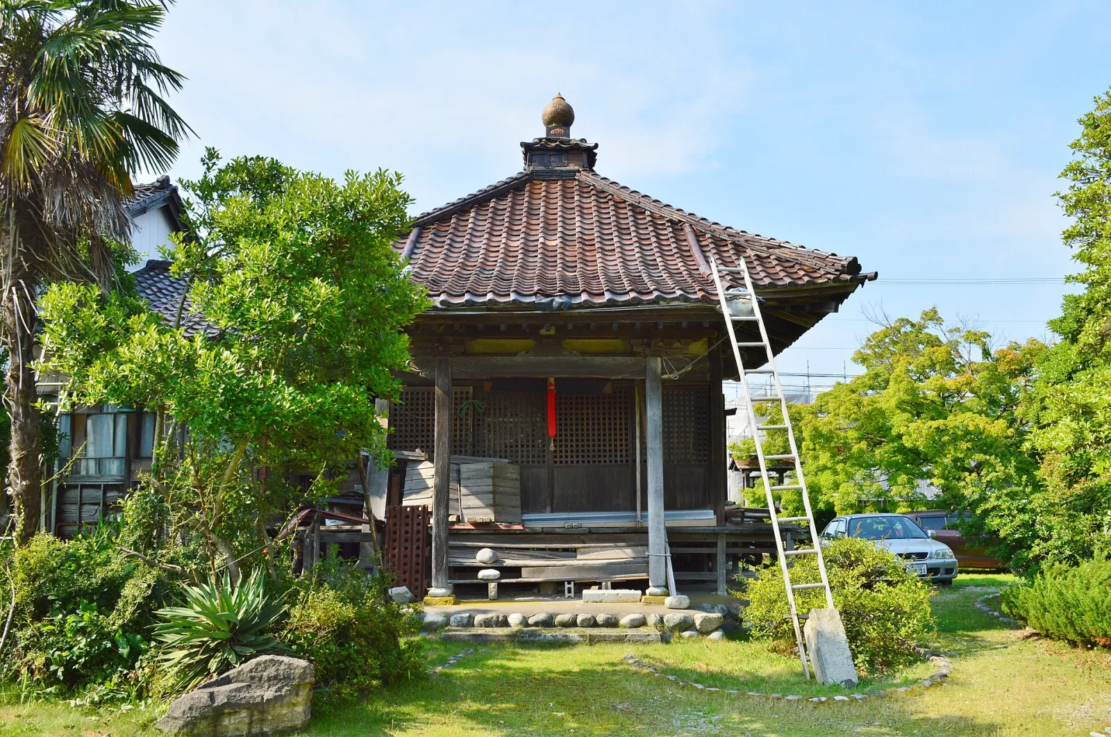 越中国分寺跡・薬師堂