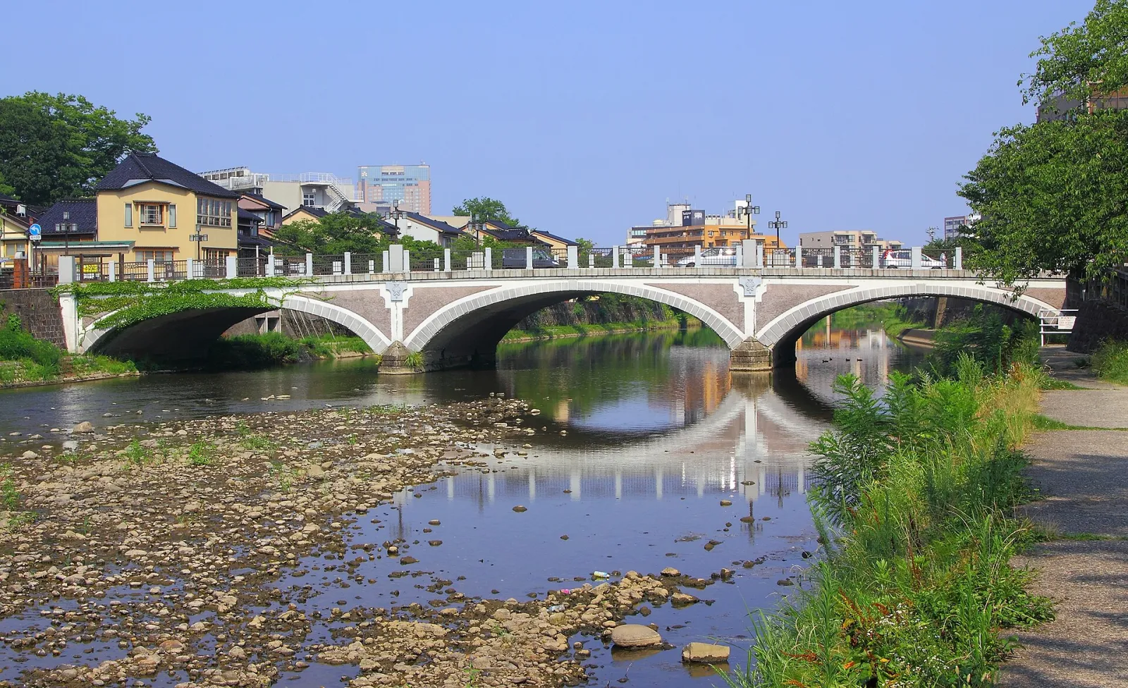 淺野川大橋