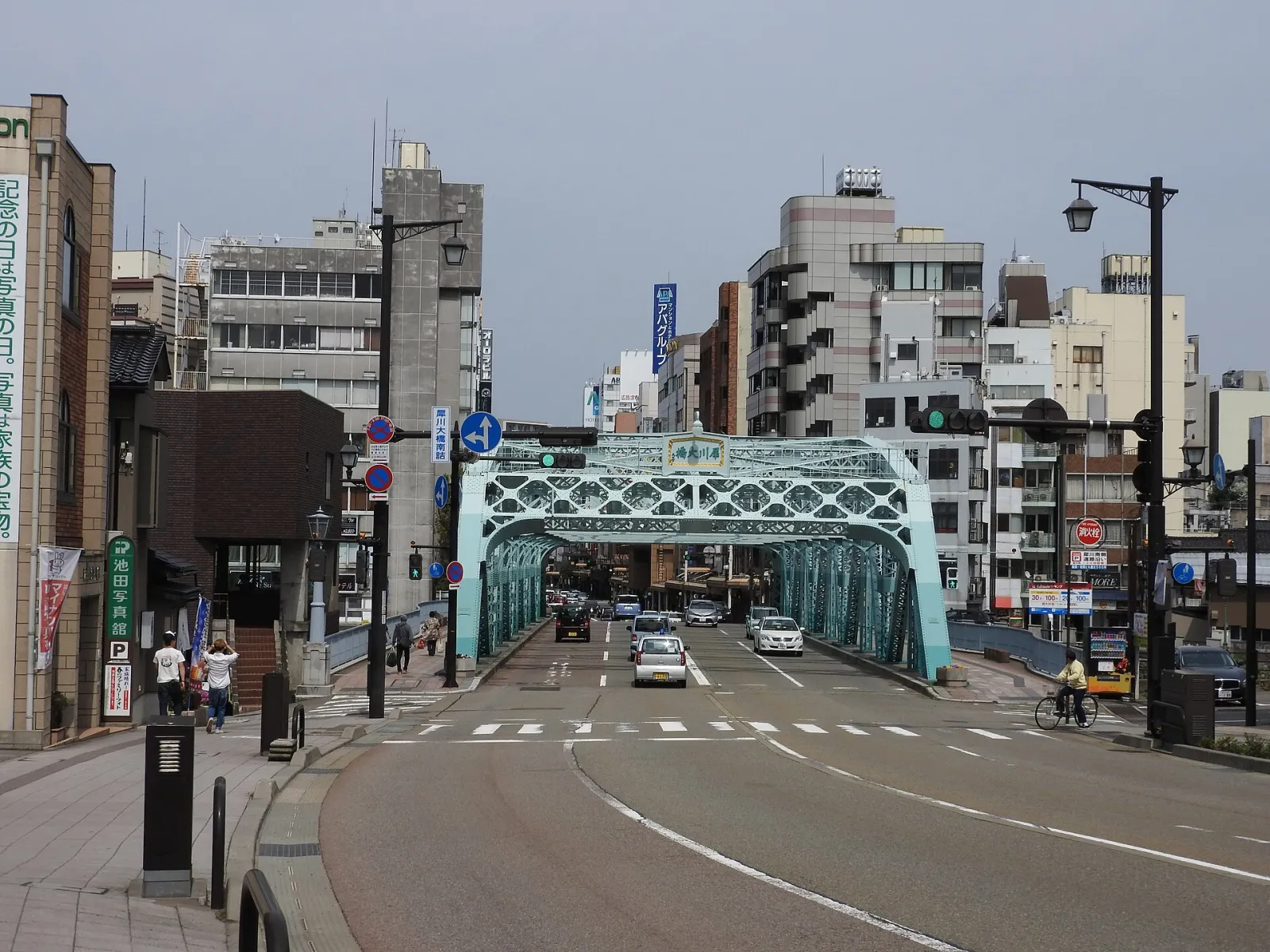 Taishō-Era Hokuriku: Rice Riots, the Maeda Family, and Taishō Buildings