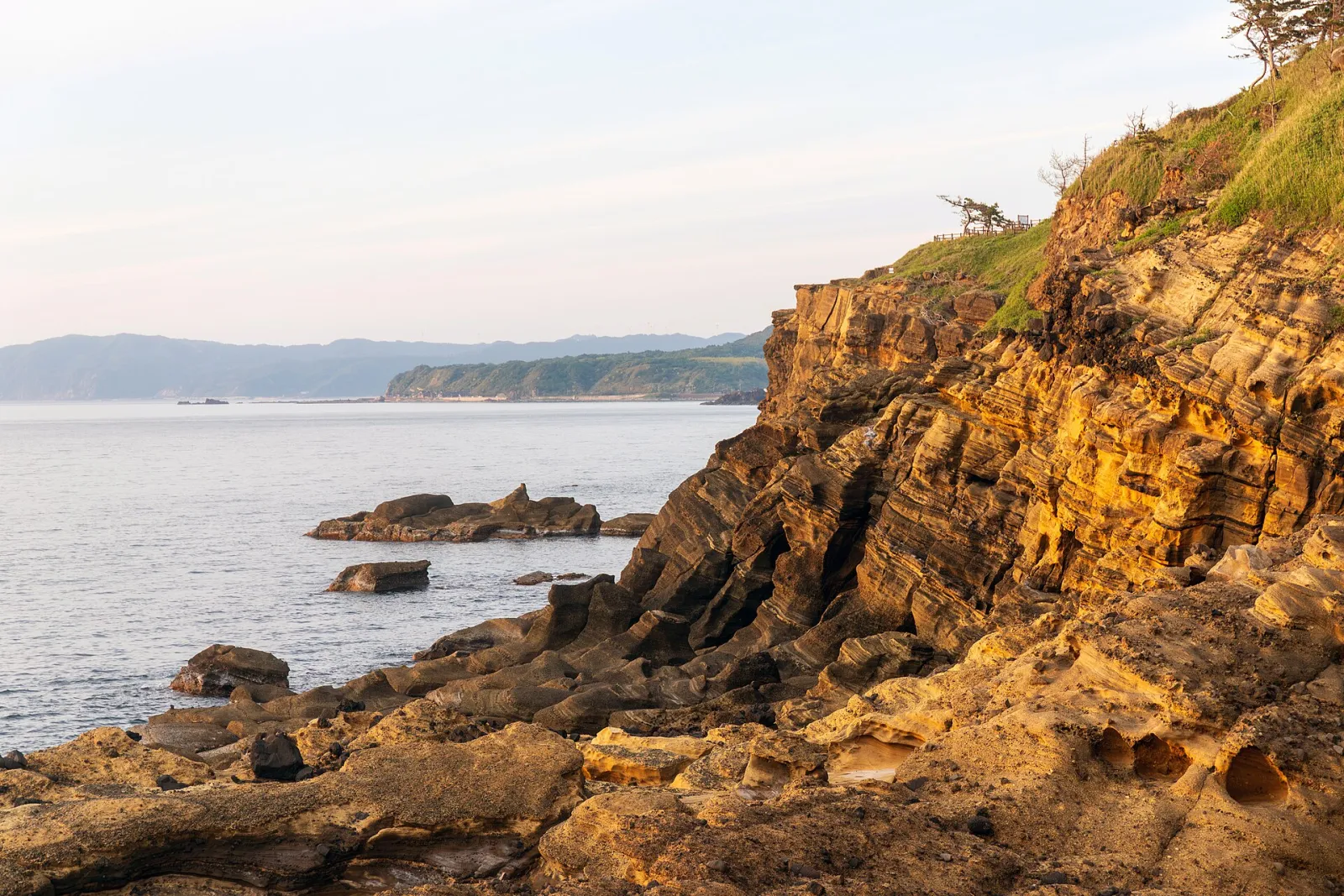能登金剛的ヤセの断崖