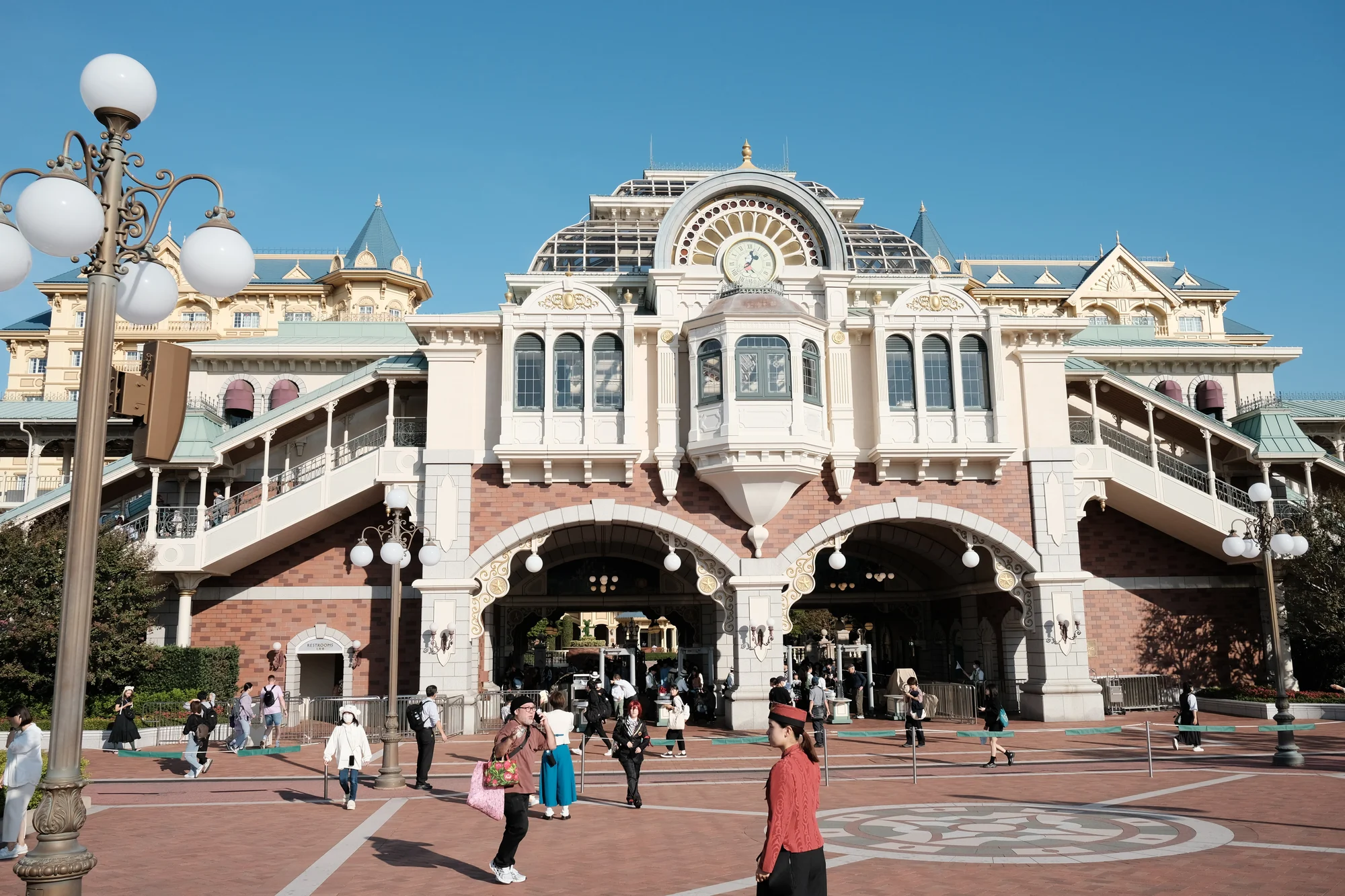 Tokyo Disneyland Station