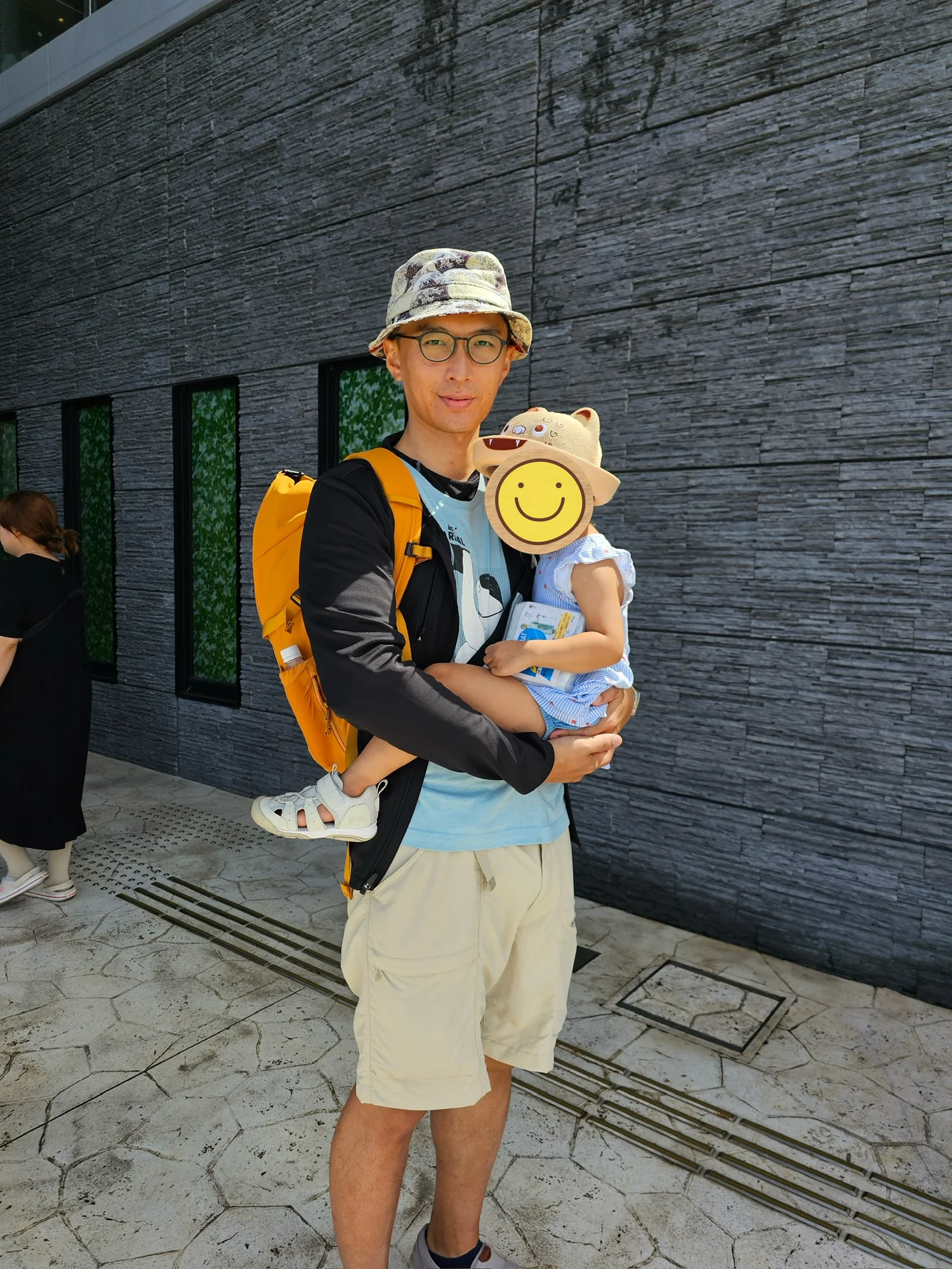 買了可愛的帽子