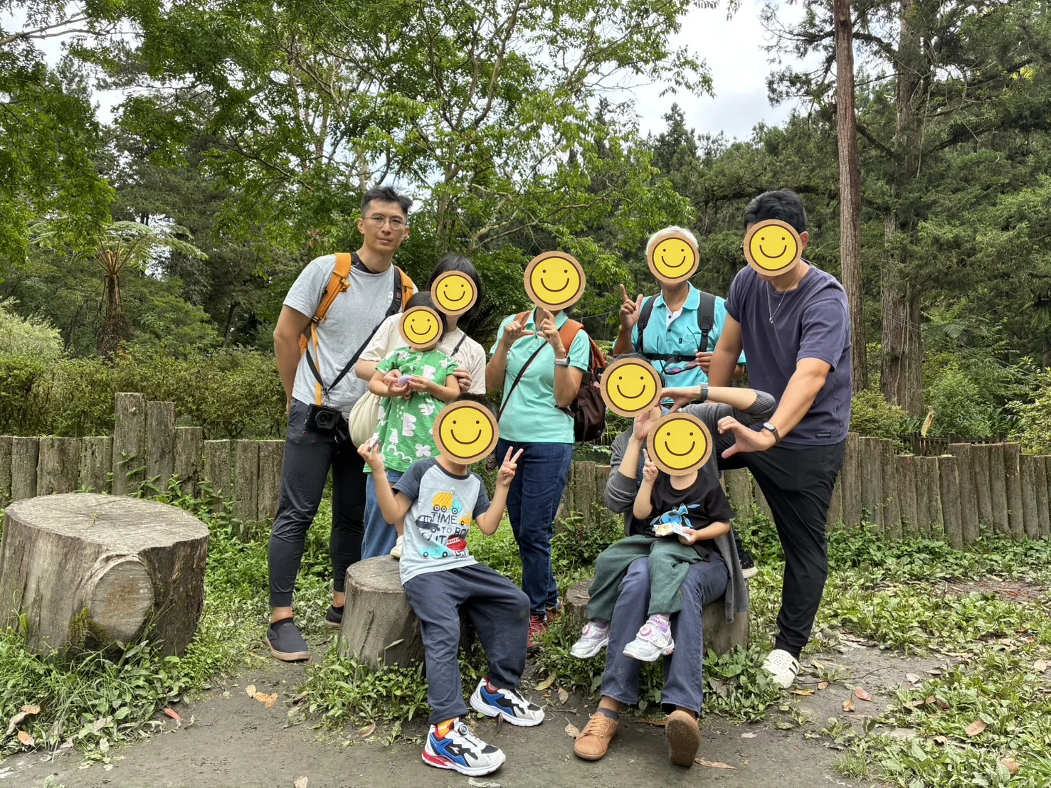 大學池合照